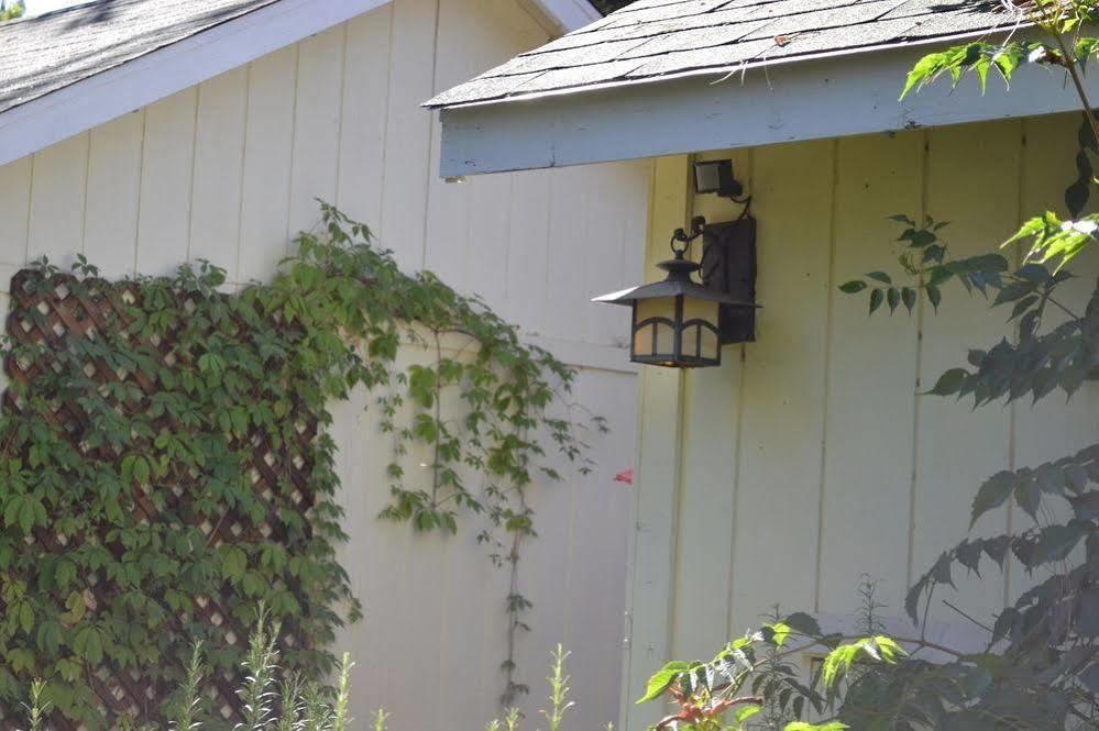 Backyard Garden Oasis Bed & Breakfast Middletown Luaran gambar